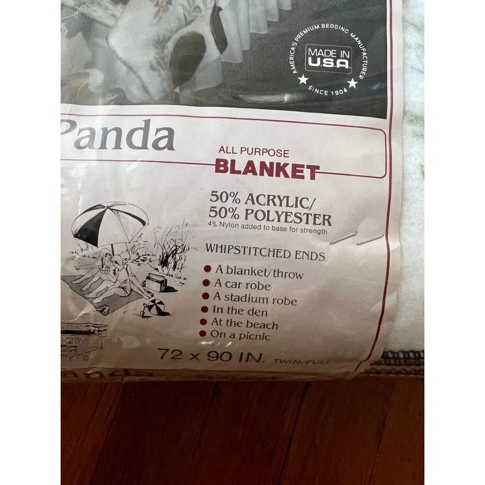 Vintage Beacon Panda Blanket twin/full New  72 x 90” old stock